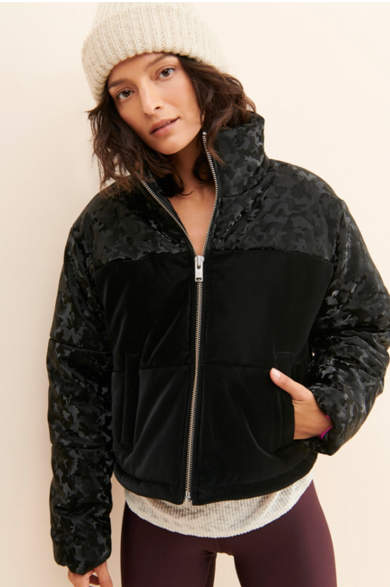 Cropped camo 2025 puffer jacket